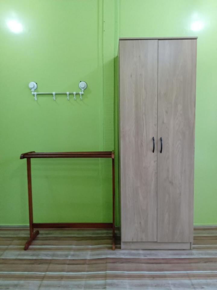 Oceanboys Inn Kampong Pasir Panjang  Екстер'єр фото