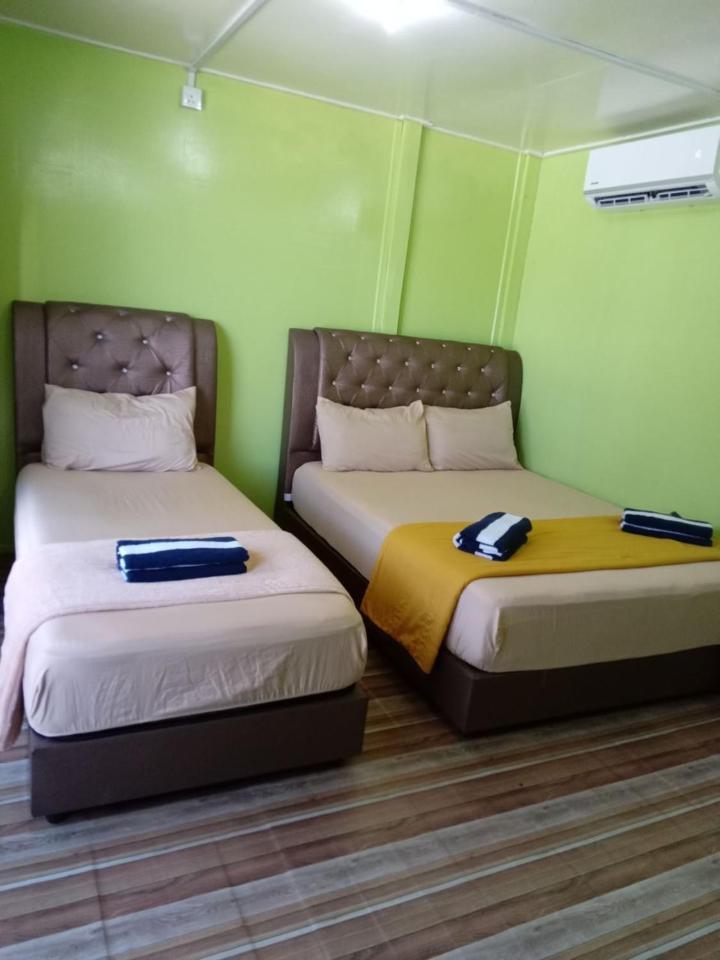 Oceanboys Inn Kampong Pasir Panjang  Екстер'єр фото