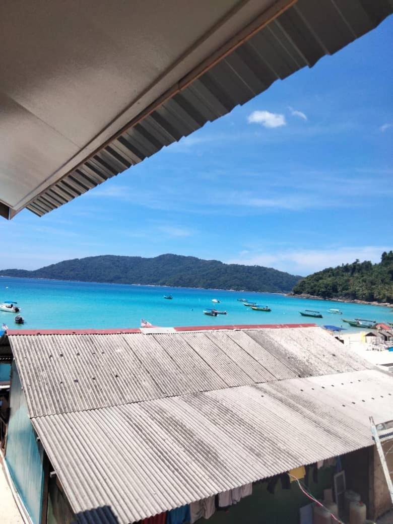 Oceanboys Inn Kampong Pasir Panjang  Екстер'єр фото
